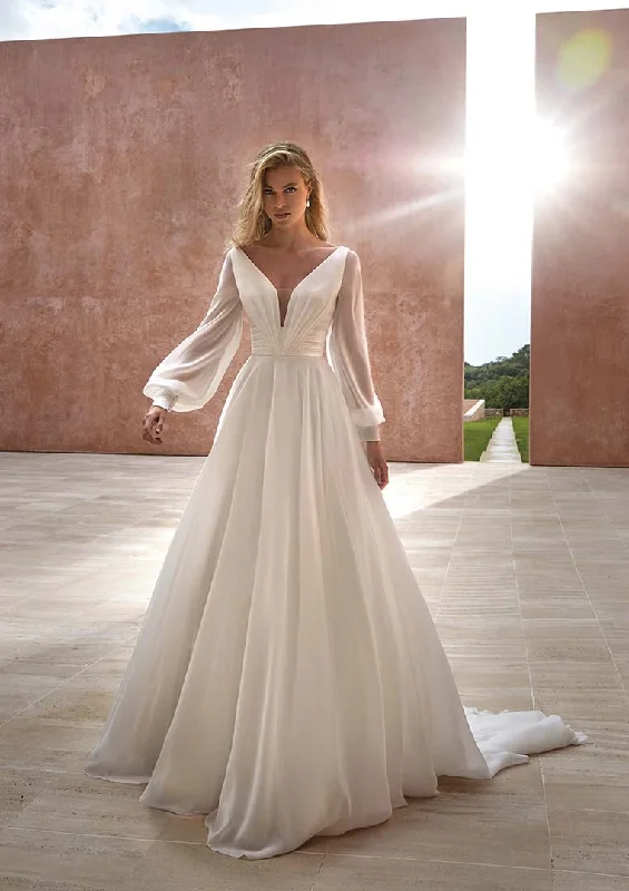 Pronovias: Asmara