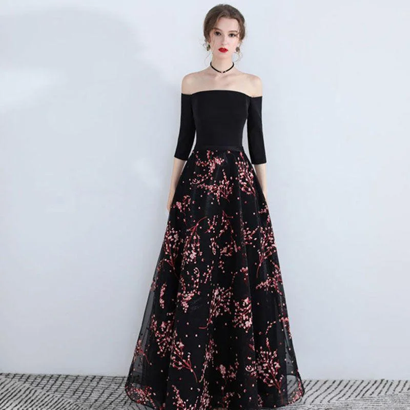 Women Sexy Off-shoulder Half Sleeves Pattern Flower Embroidered Party Dress