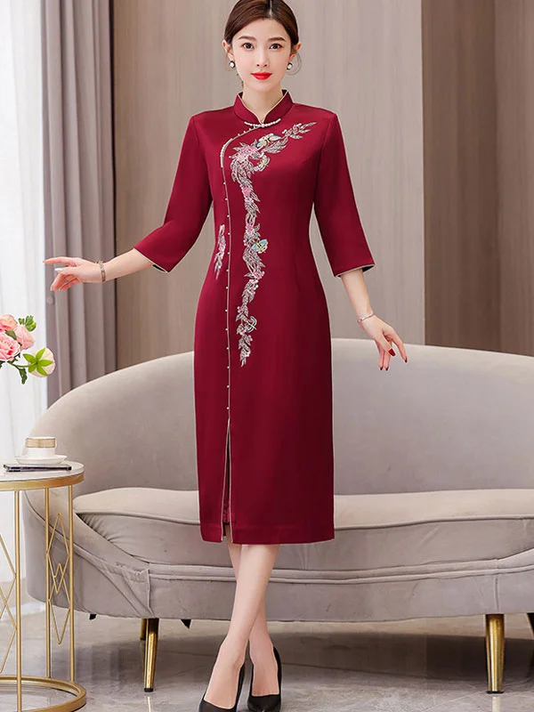 Burgundy Bride Mothers Embroidered Cheongsam Dress