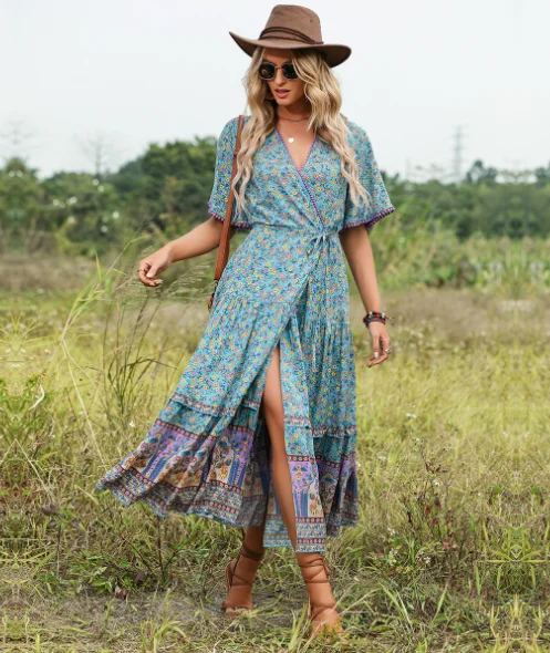 Bohemian pendulum V-neck beach holiday lace-up printed dress