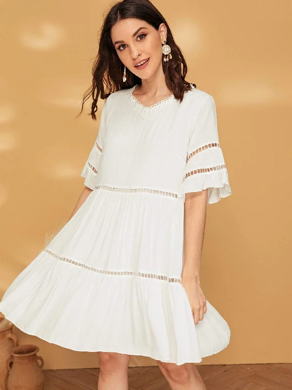 Solid Contrast Lace Swing Dress